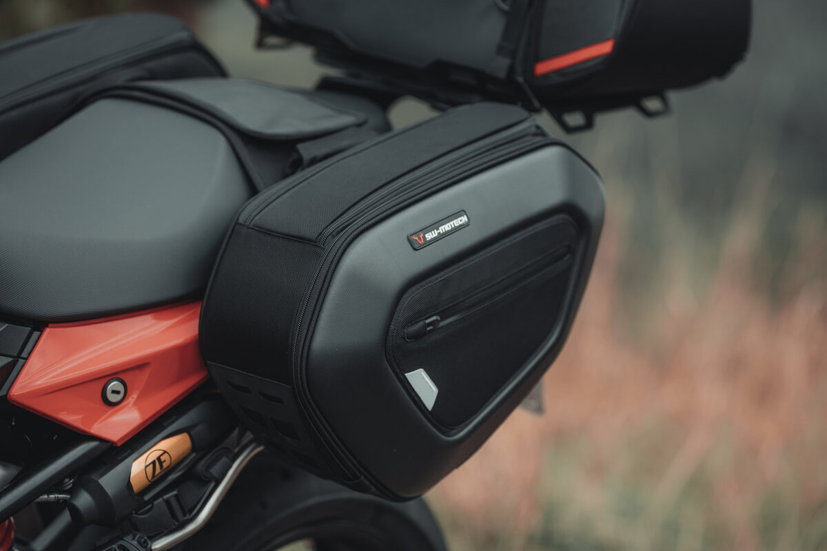 Blaze PRO H Saddlebags Ducati Scrambler Models